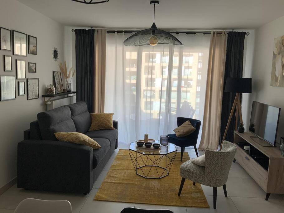 Logement Cosy Climatise Avec Parking 엑상프로방스 외부 사진